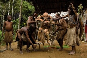 Ангу коптят мертвецов () Ангу коптят мертвецов