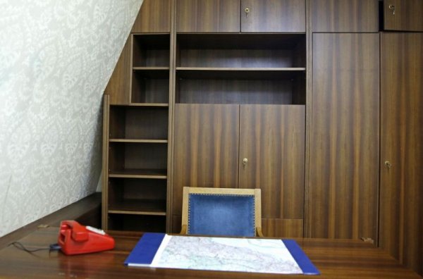 Бункер Тито () Бункер Тито