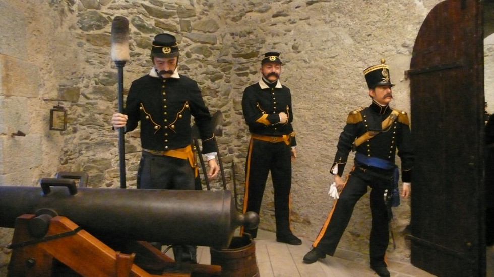 Форт Бард: защитник альпийской долины (Италия) Форт Бард: защитник альпийской долины (Италия)