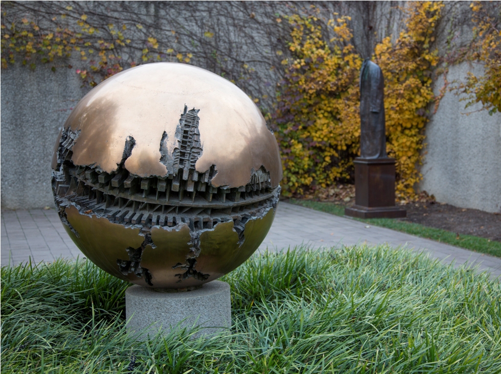 Футуристический музей современного искусства в Вашингтоне (США) () Футуристический музей современного искусства в Вашингтоне (США)