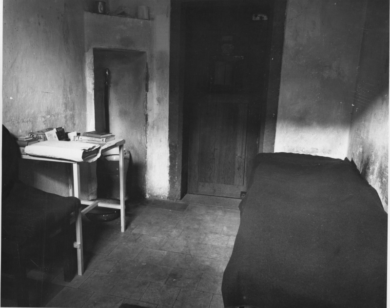 Нюрнбергский процесс в фотографиях () Нюрнбергский процесс в фотографиях