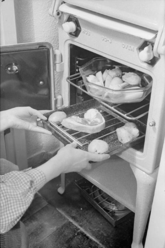 Один день из жизни англичанки в 1941-ом () Один день из жизни англичанки в 1941-ом