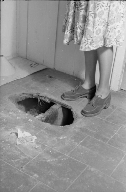 Один день из жизни англичанки в 1941-ом () Один день из жизни англичанки в 1941-ом