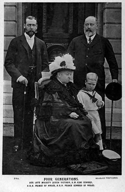 Редкие фотографии королевы Виктории и ее внуков () Редкие фотографии королевы Виктории и ее внуков