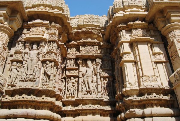 Уникальный колодец Рани ки вав (Rani Ki Vav) () Уникальный колодец Рани ки вав (Rani Ki Vav)