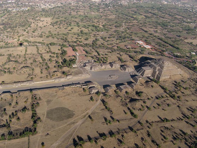 В Мексике открыли тоннель с захоронениями древней цивилизации