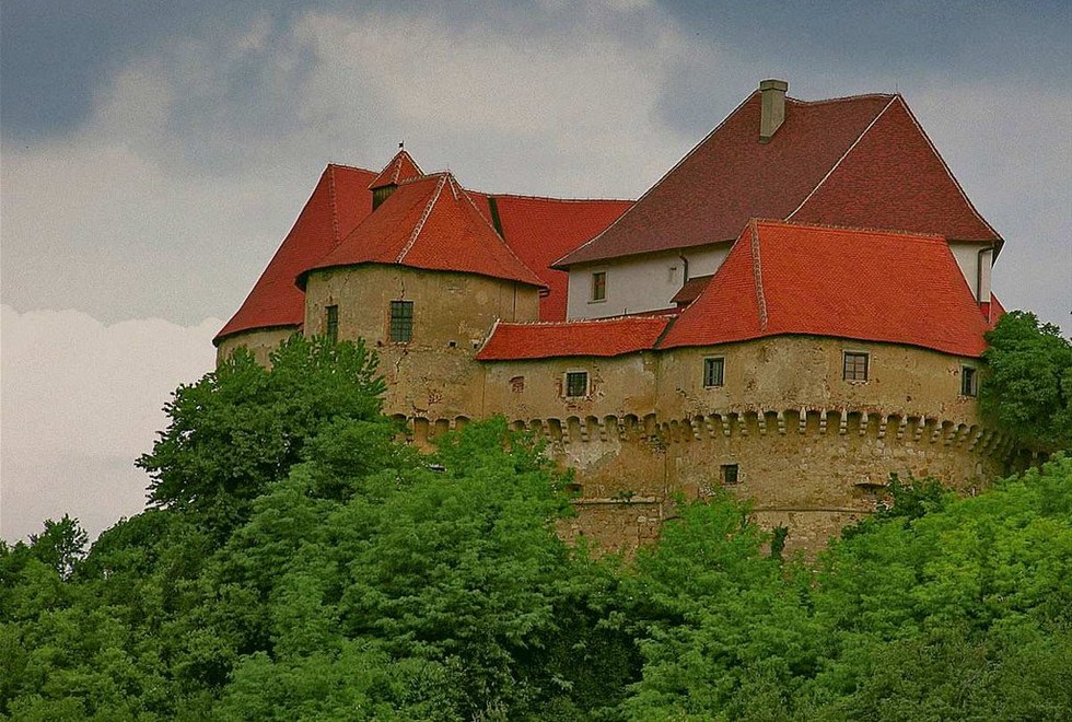 Велики Табор: прекрасно сохранившийся замок Средневековья (Хорватия) () Велики Табор: прекрасно сохранившийся замок Средневековья (Хорватия)