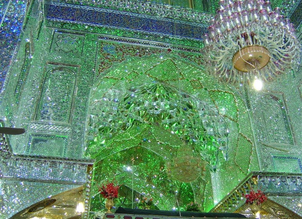 Зеркальный мавзолей Шах Черах (Иран)