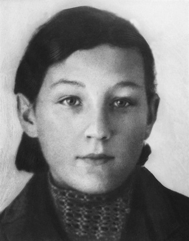 Зоя Космодемьянская: Вся правда и ложь () Зоя Космодемьянская: Вся правда и ложь