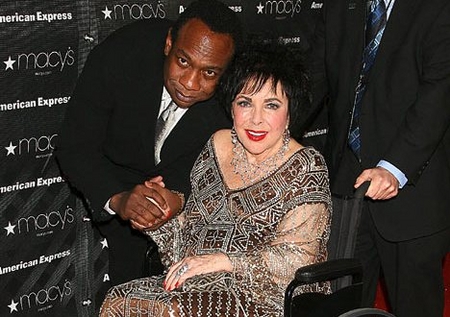 7 мужей и 8 свадеб «королевы Голливуда» Элизабет Тейлор () 7 мужей и 8 свадеб «королевы Голливуда» Элизабет Тейлор