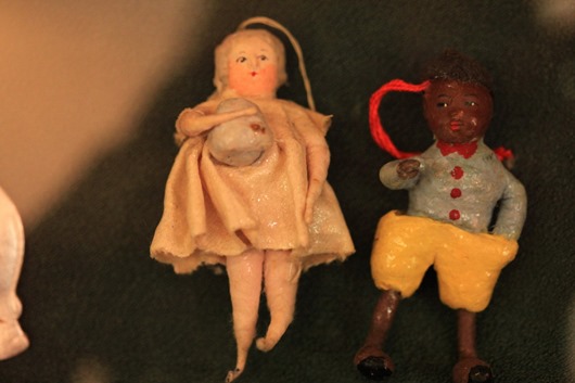 Чем россияне украшали елки последние 20 лет () Чем россияне украшали елки последние 20 лет