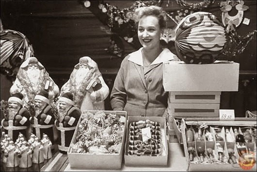 Чем россияне украшали елки последние 20 лет () Чем россияне украшали елки последние 20 лет