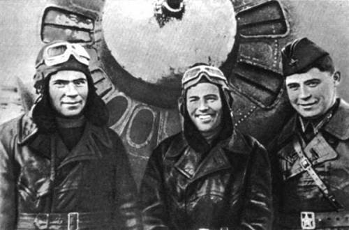 Герои воздушных таранов первого дня войны () Герои воздушных таранов первого дня войны