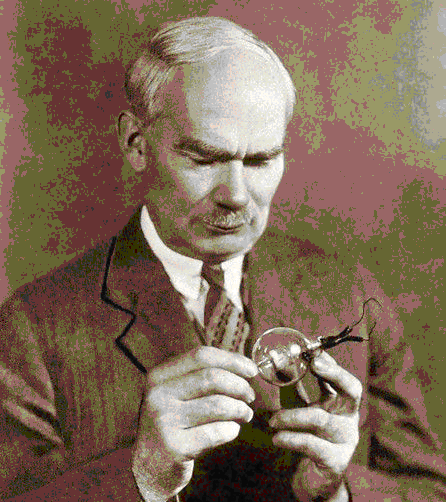 История радиоэлектроники () История радиоэлектроники