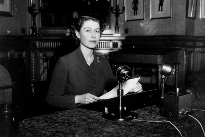 «С Рождеством, дорогая нация!» () «С Рождеством, дорогая нация!»