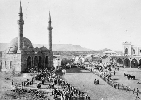 «Сброд дервишей» против «тигров пустыни»