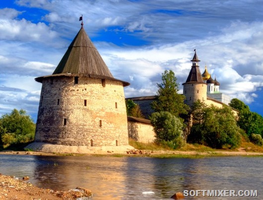 Тринадцать красивейших крепостей России () Тринадцать красивейших крепостей России