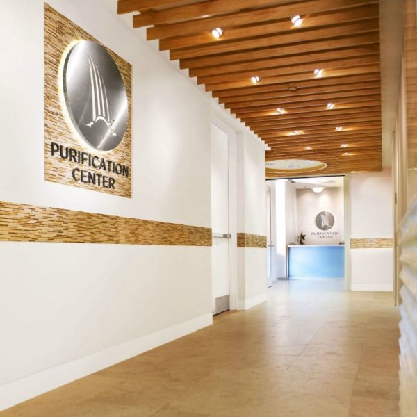 Внутри секты () Внутри секты