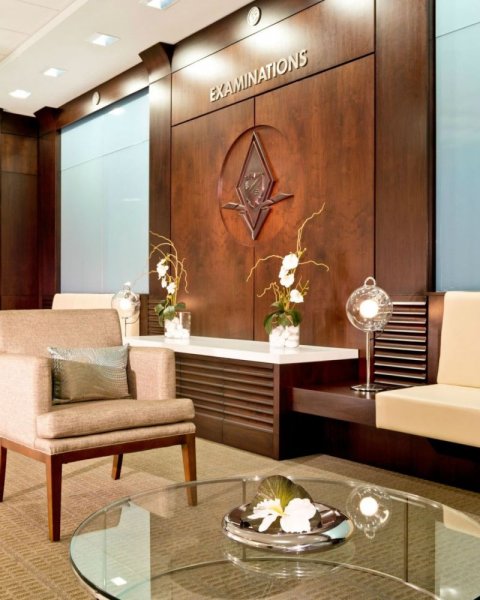 Внутри секты () Внутри секты