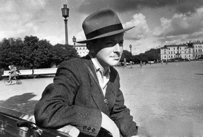 25 редчайших снимков знаменитостей