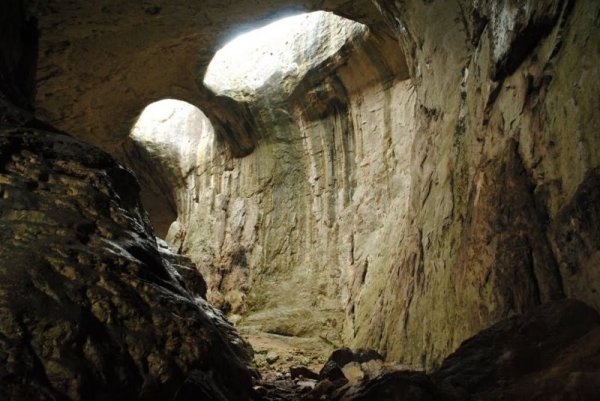 Глаза бога () Глаза бога