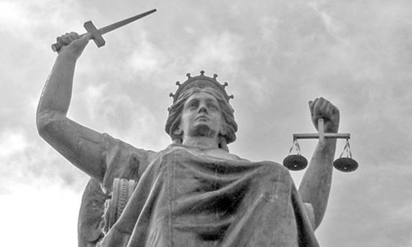 Казнить нельзя помиловать () Казнить нельзя помиловать