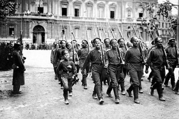 Революционные оборонцы и пораженцы