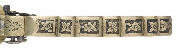 Револьвер-кастет-кинжал