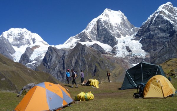Самая высокая непокоренная вершина в мире () Самая высокая непокоренная вершина в мире
