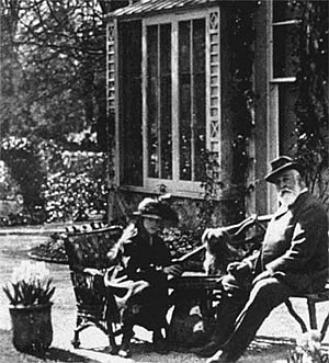 Удивительное и интересное из жизни и творчества Агаты Кристи () Удивительное и интересное из жизни и творчества Агаты Кристи