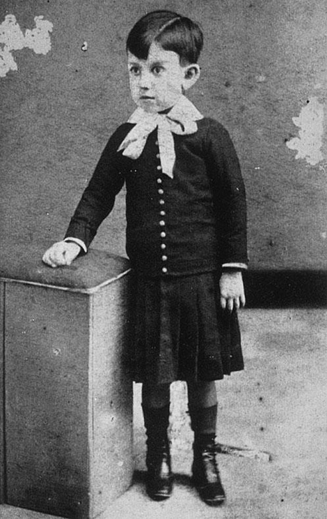 Пабло Пикассо.jpg Пабло Пикассо.jpg