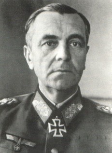 Фридрих Паулюс: ценный трофей советского командования () Фридрих Паулюс: ценный трофей советского командования