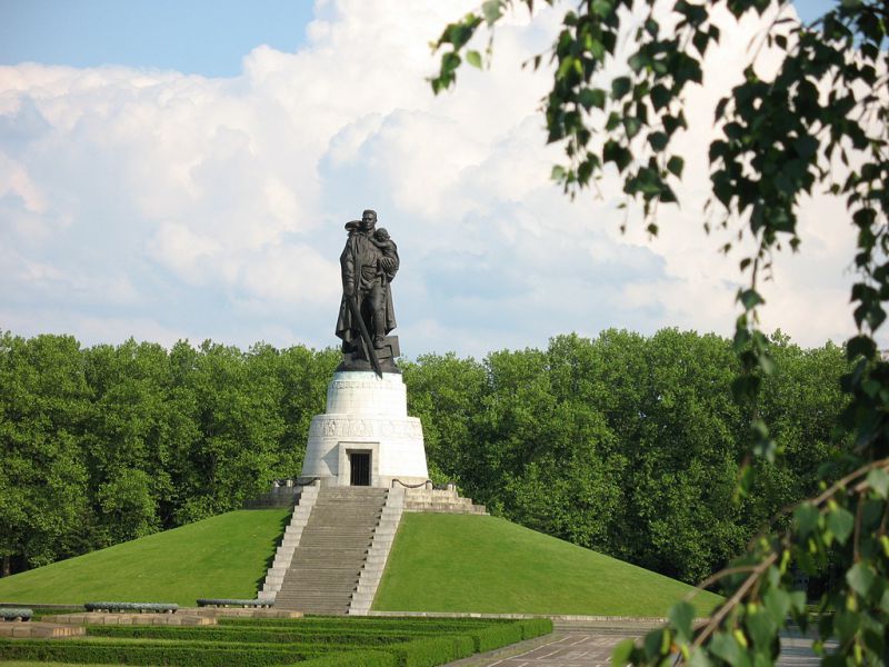 Меч Победы — триптих монументальных советских памятников Меч Победы — триптих монументальных советских памятников