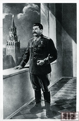 «Послевоенный Сталин» как прозападный демократ () «Послевоенный Сталин» как прозападный демократ