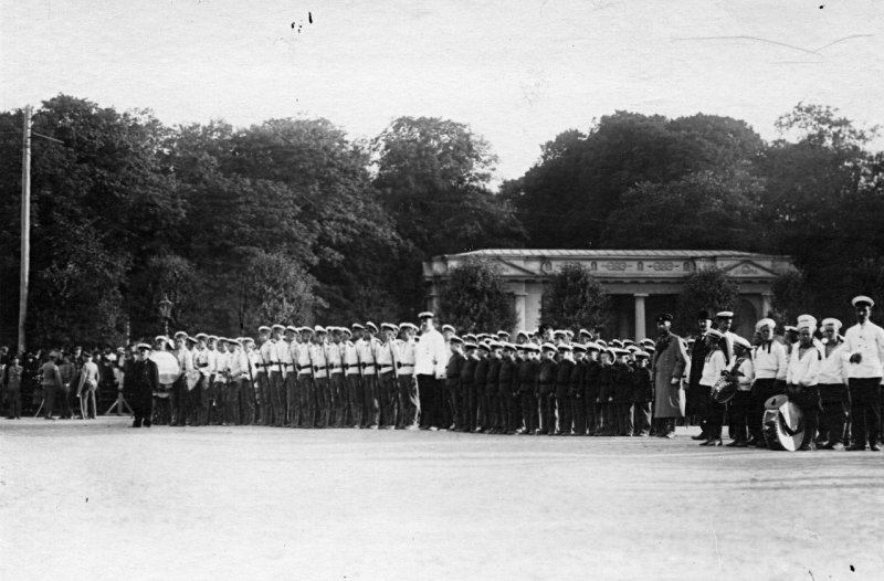 Смотры «потешных» на Марсовом поле. 1911-1912