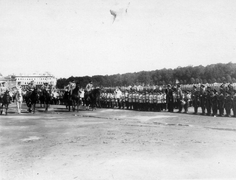 Смотры «потешных» на Марсовом поле. 1911-1912