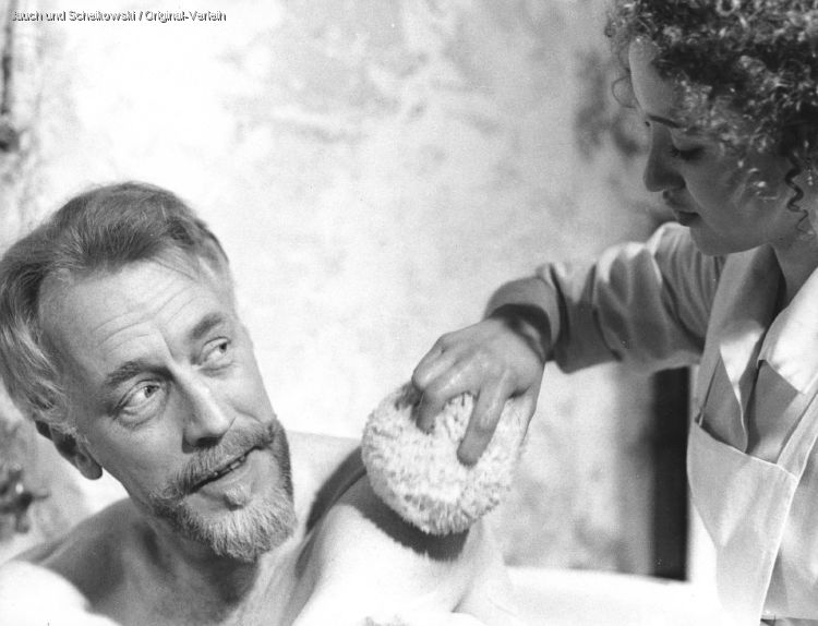 «Собачье сердце» – другой взгляд: фильм итальянца Латтуада () «Собачье сердце» – другой взгляд: фильм итальянца Латтуада