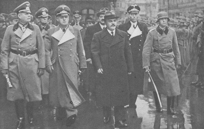 Сталин готов был стать союзником Гитлера за Проливы и Болгарию () Сталин готов был стать союзником Гитлера за Проливы и Болгарию