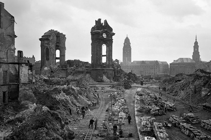 Тайный агент Кремля спас Германию от участи "картофельного поля"