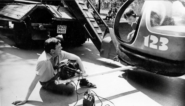 20 кадров со съёмок фильма «Гостья из будущего»