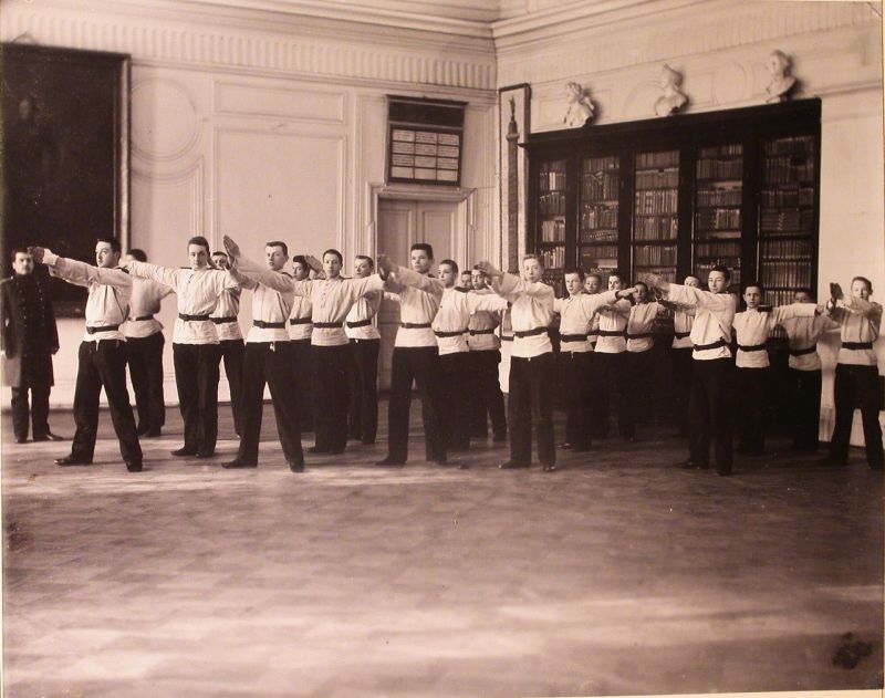 3-й Московский кадетский корпус () 3-й Московский кадетский корпус