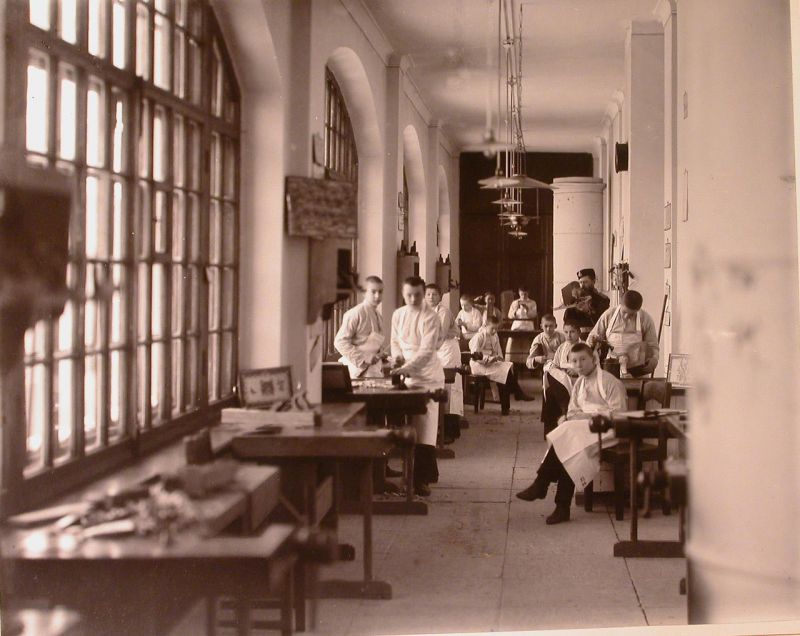 3-й Московский кадетский корпус () 3-й Московский кадетский корпус