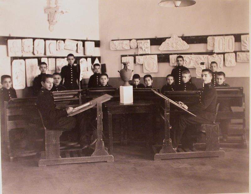 3-й Московский кадетский корпус () 3-й Московский кадетский корпус