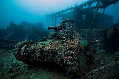 Баян про затонувшую технику. () Баян про затонувшую технику.