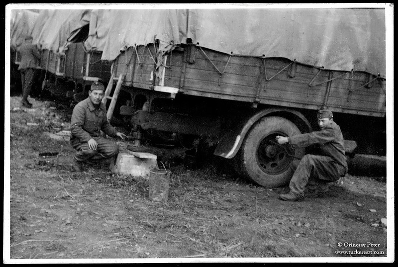 Будни "Восточного фронта" () Будни "Восточного фронта"