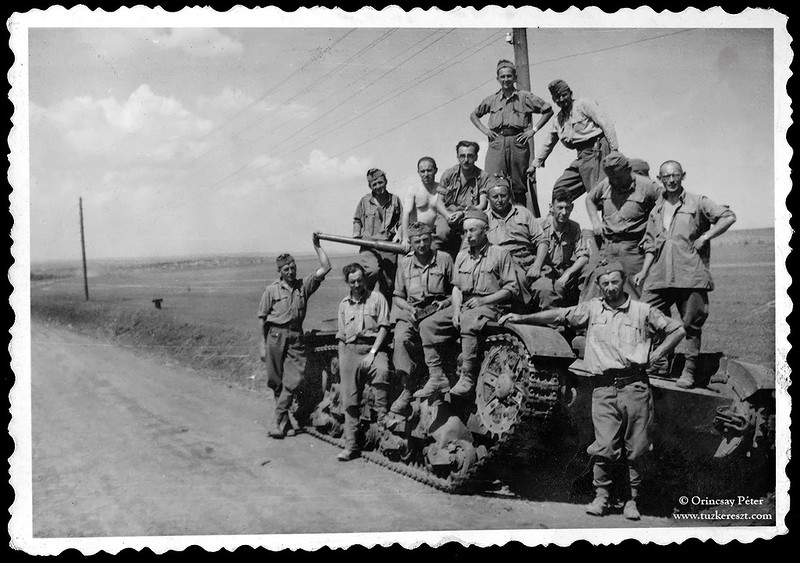 Будни "Восточного фронта" () Будни "Восточного фронта"