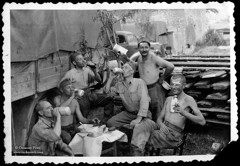 Будни "Восточного фронта" () Будни "Восточного фронта"