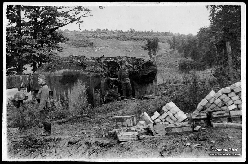 Будни "Восточного фронта" () Будни "Восточного фронта"