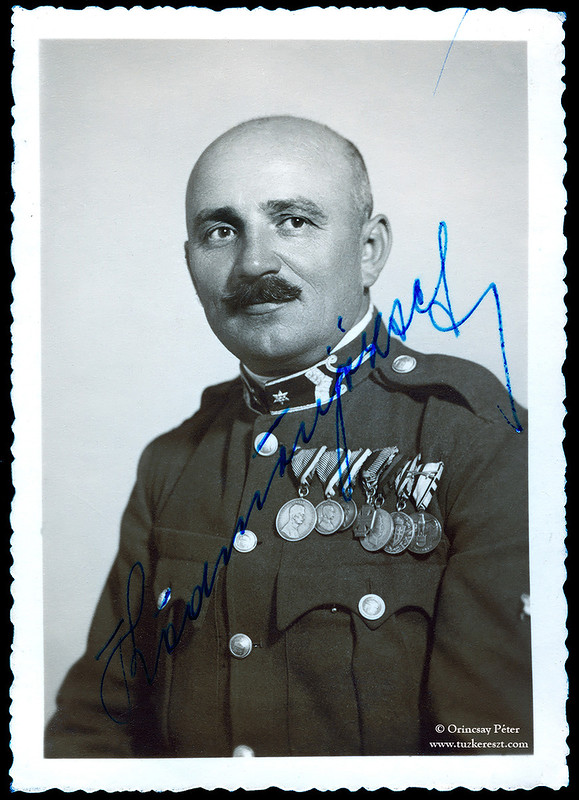 Будни "Восточного фронта" () Будни "Восточного фронта"