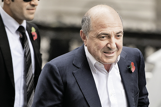 Бывший охранник Березовского: Женщины следили за Немцовым по приказу олигарха